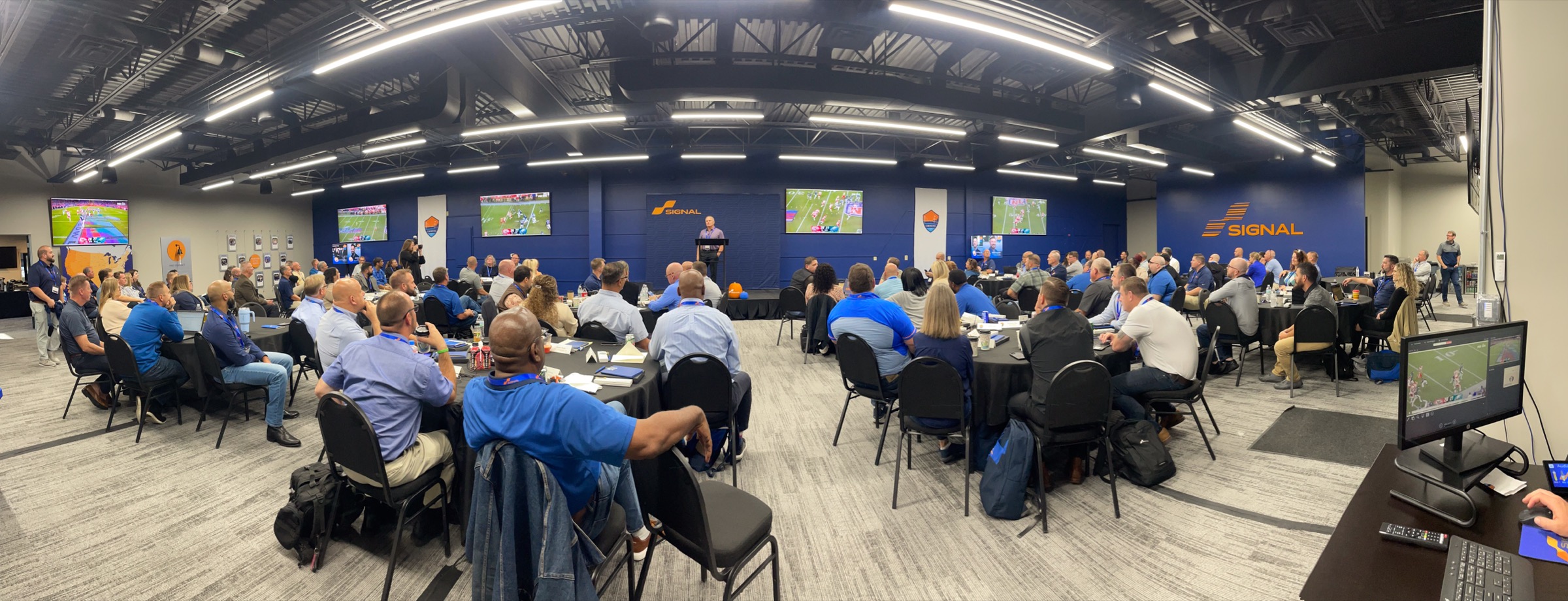 Signal franchise owners gathered in working sessions at Leadership Summit